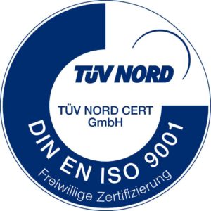 Ermittlungsexperte führt Videoüberwachung im Auftrag der Detektei durch.